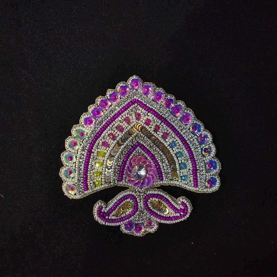 Multicolour Stone Thakurji Tipara