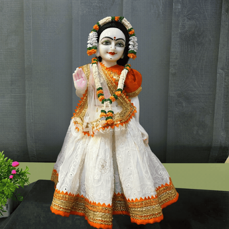 White Green Orange Chandrika