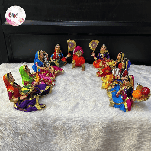 Divine Aasht Sakhiya (Sitting Set)