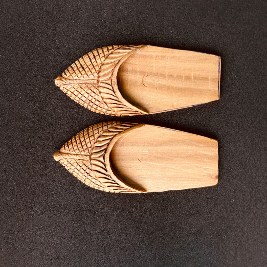 64kala Pure Sandalwood  Charan Paduka