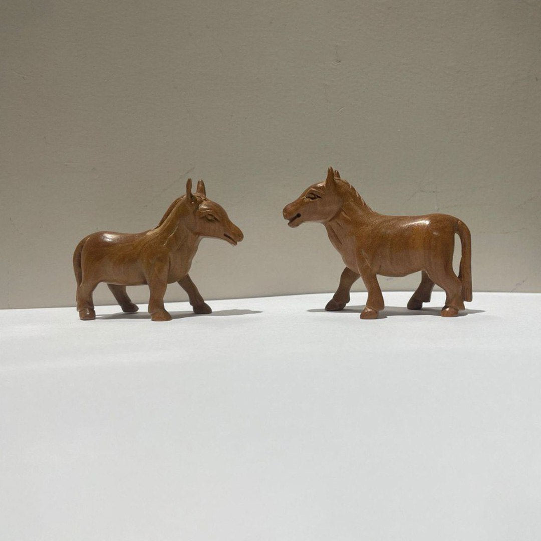 Pure Sandalwood Horse Set