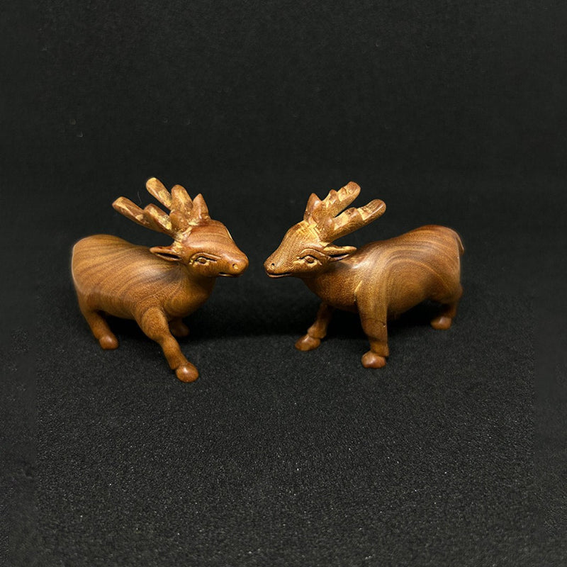 Pure Sandalwood Deer Set