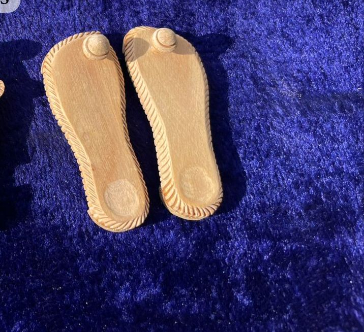 Pure Sandalwood Charan Khadau