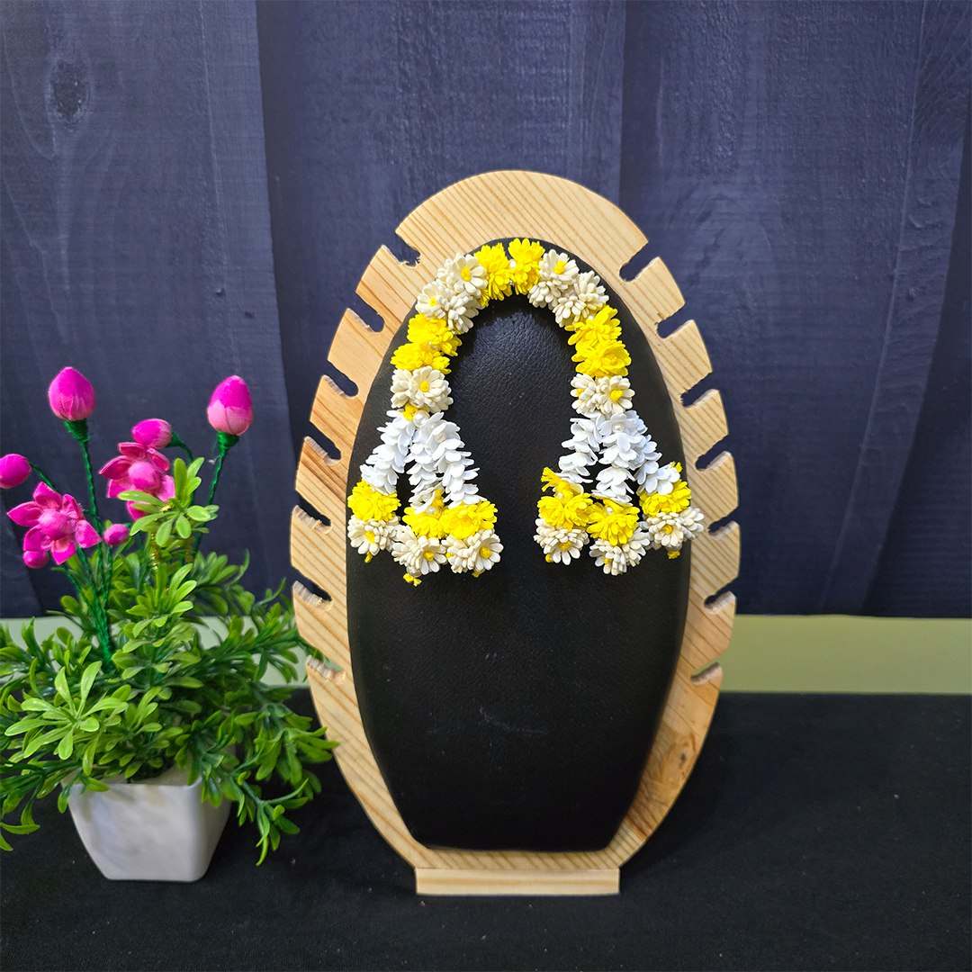 Best White Flower Chandrika Online