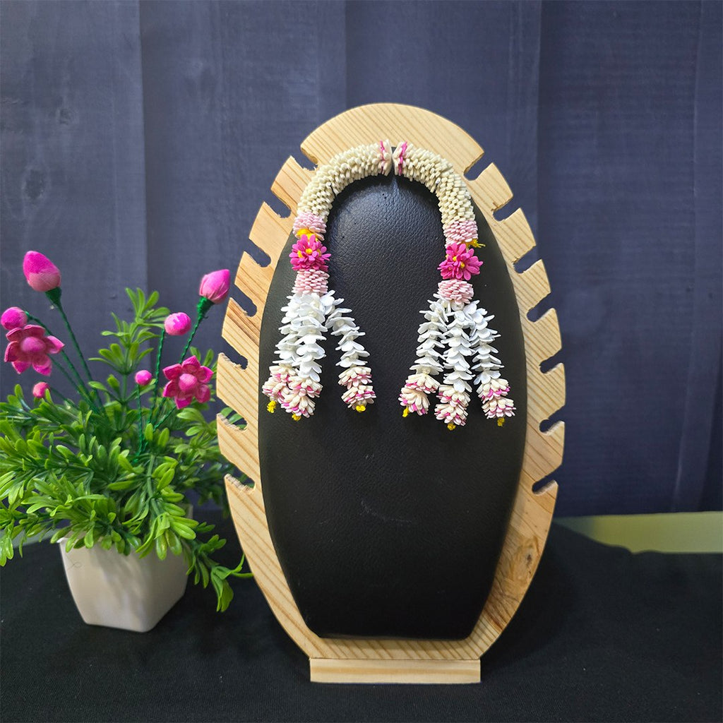 Pink White Floral Chandrika