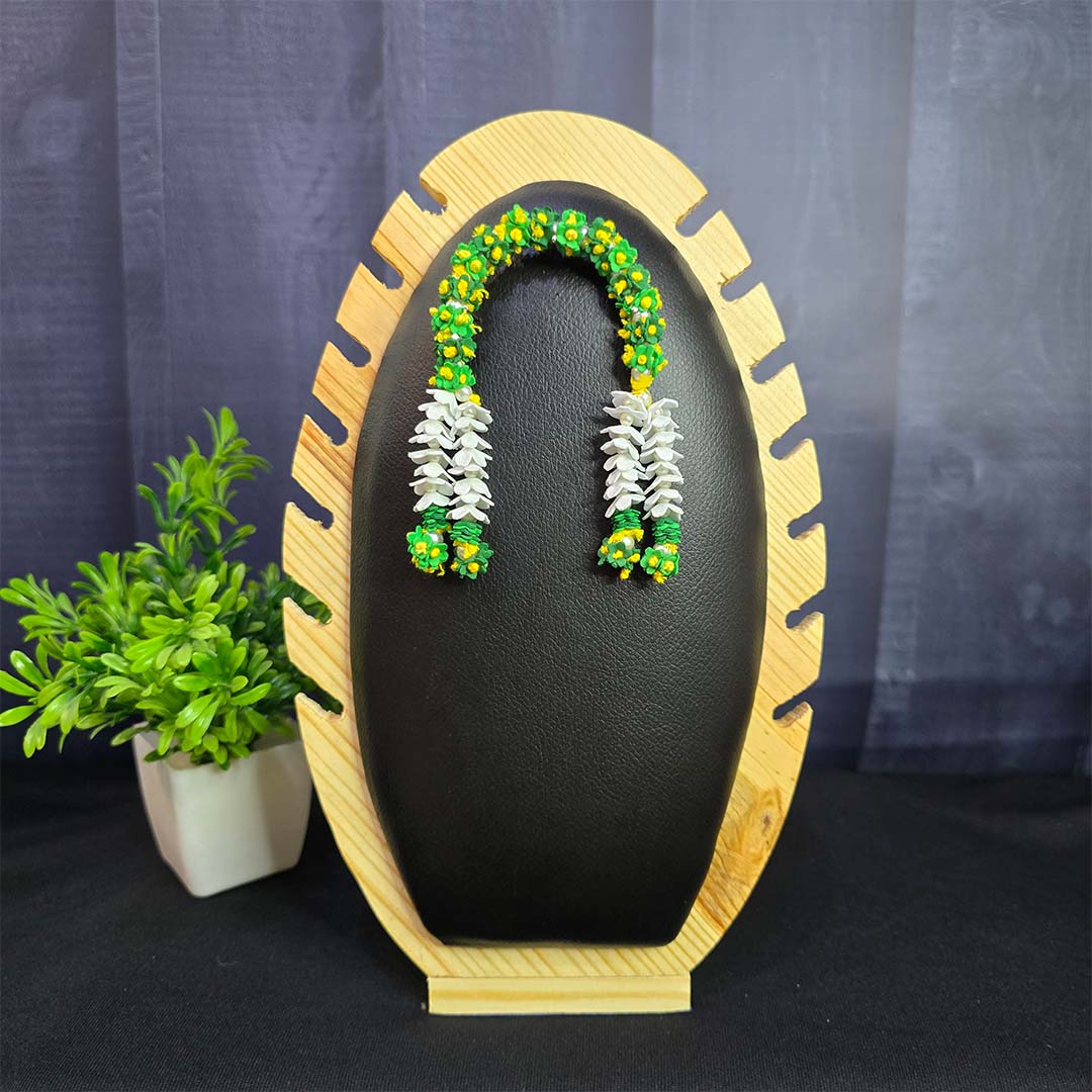 Green Chandrika flower garland