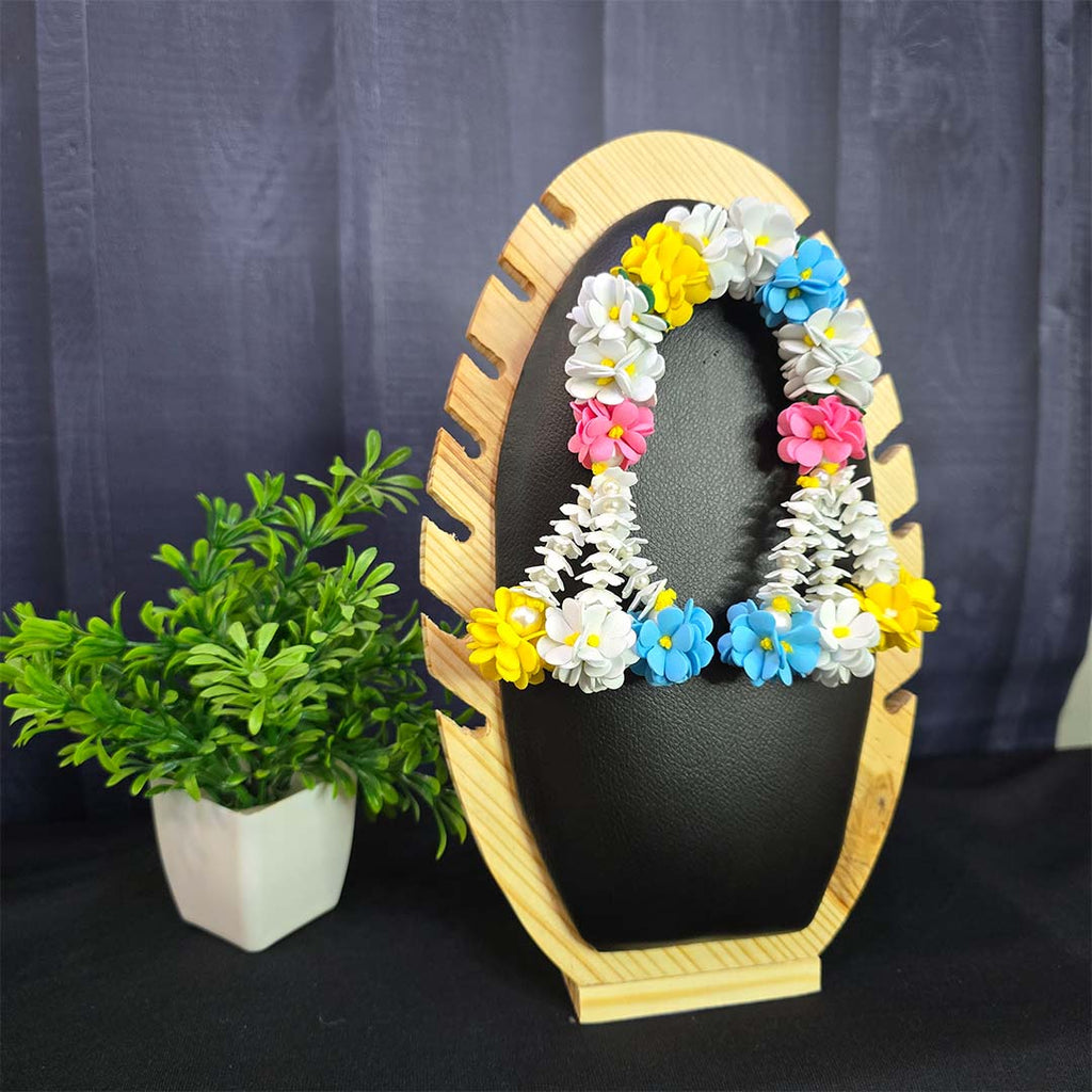 Handcrafted Multicolour Chandrika