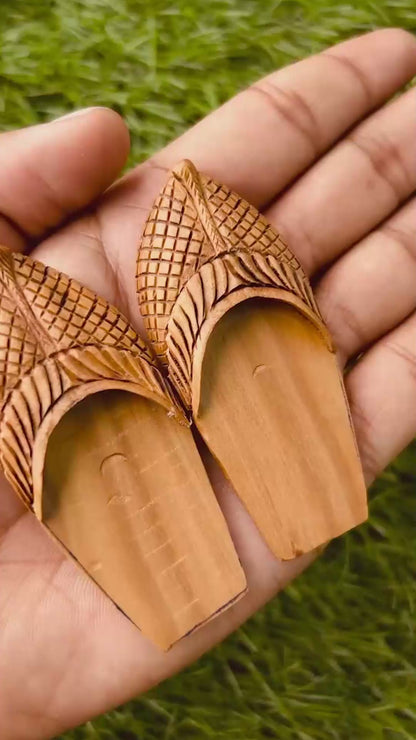 64kala Pure Sandalwood  Charan Paduka