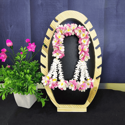 White Pink Chandrika