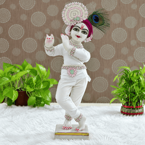 White & Pink Stone Jewellery Set For Kanha ji