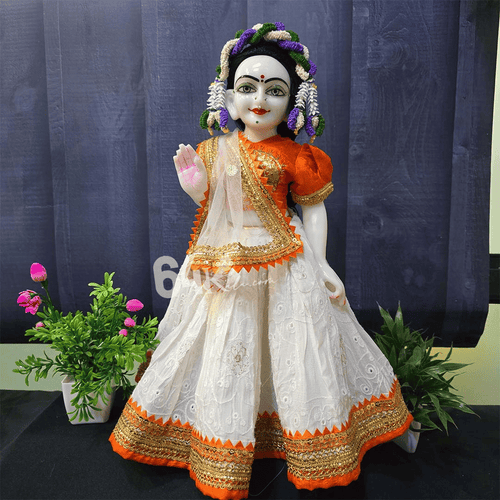 Blue White Green Chandrika