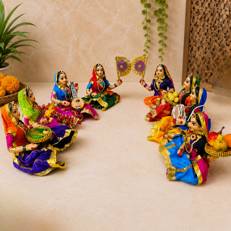 Divine Aasht Sakhiya (Sitting Set)
