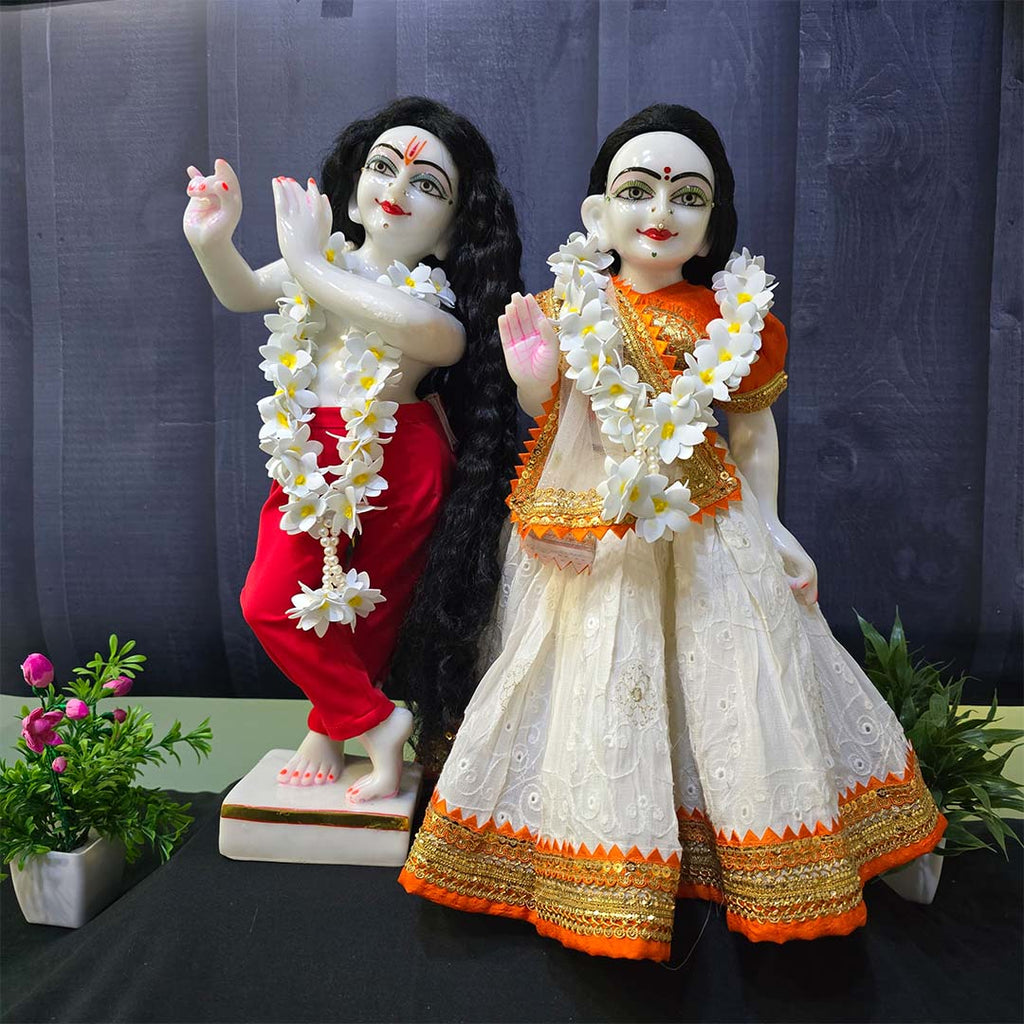 Handmade white floral garland