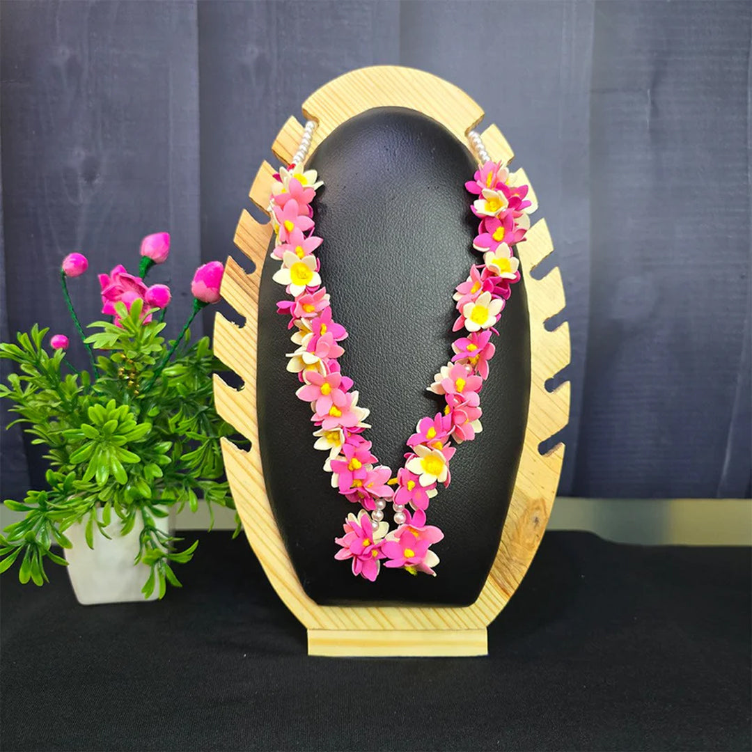 White and Pink Garland